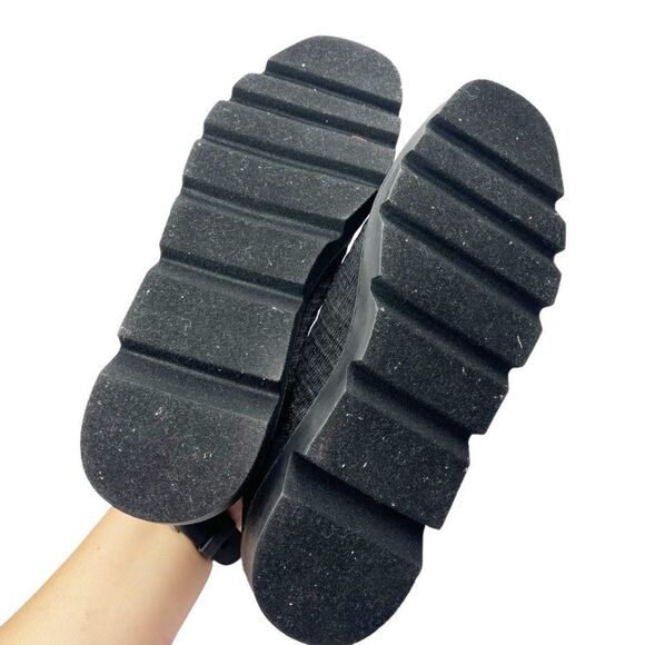 BERNARDO Dorrie Knit Slip-On Sneaker  - Picture 5 of 8